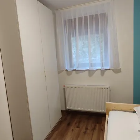 Apartma Irena דירה